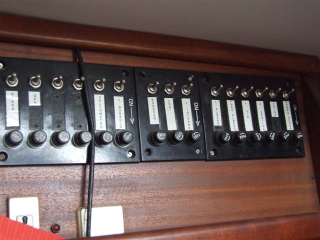 [Immagine: 200979103325_nuove foto 007.jpg]